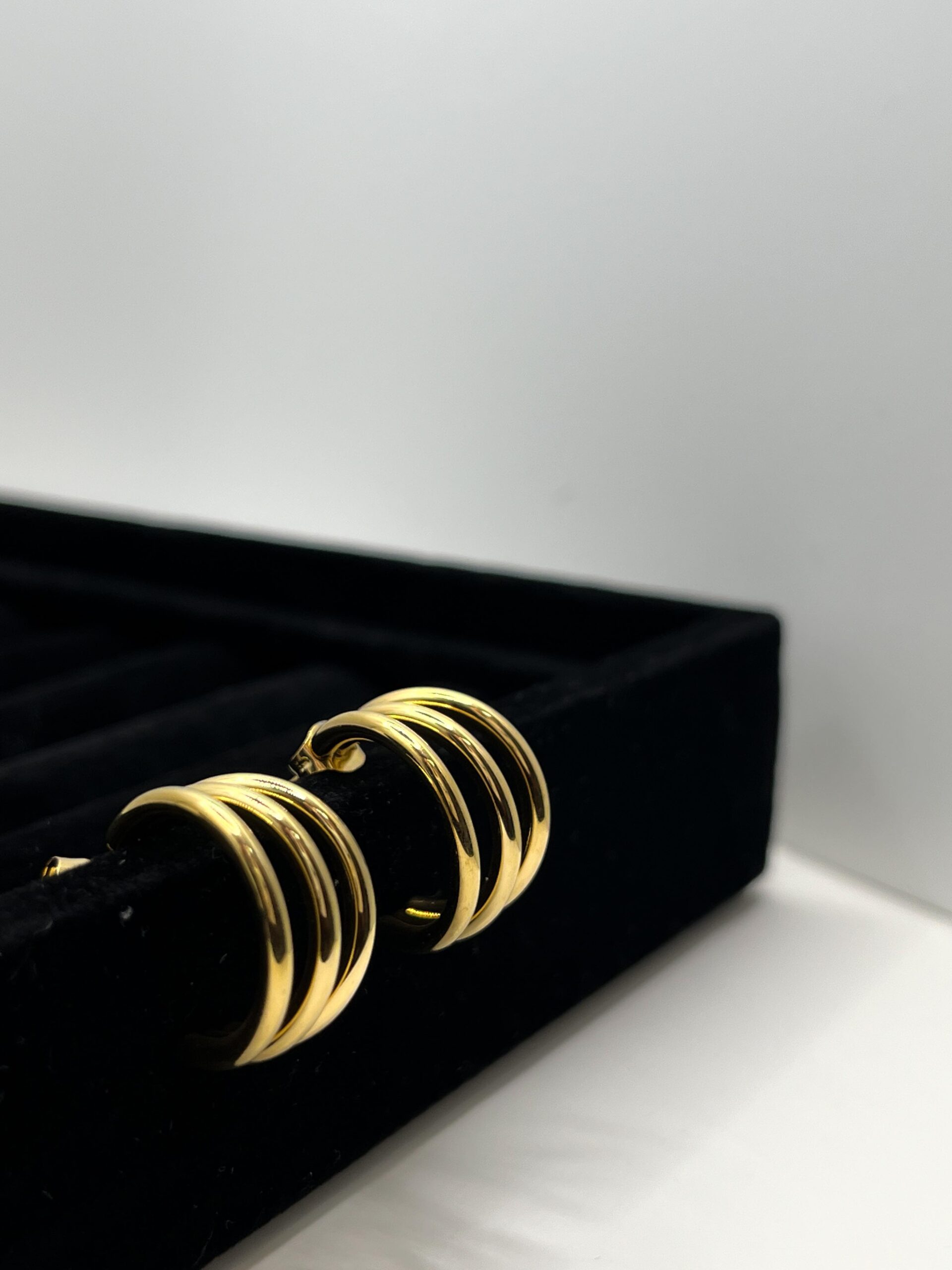 Brinco Argola Triplé Mini Brinco Argola Triplé Mini